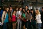 7433