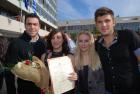 08121