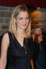 5896