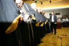 01858